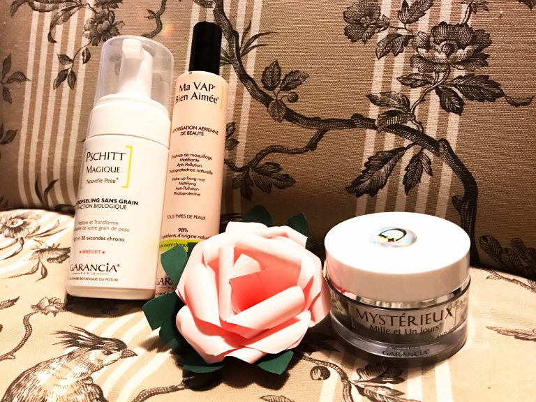 Une tenue impeccable pour son maquillage grâce à Garancia