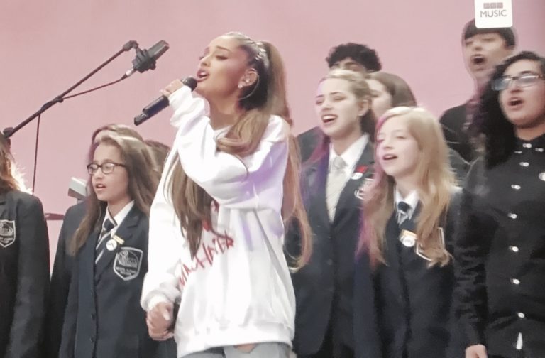 Revoir le concert #OneLoveManchester